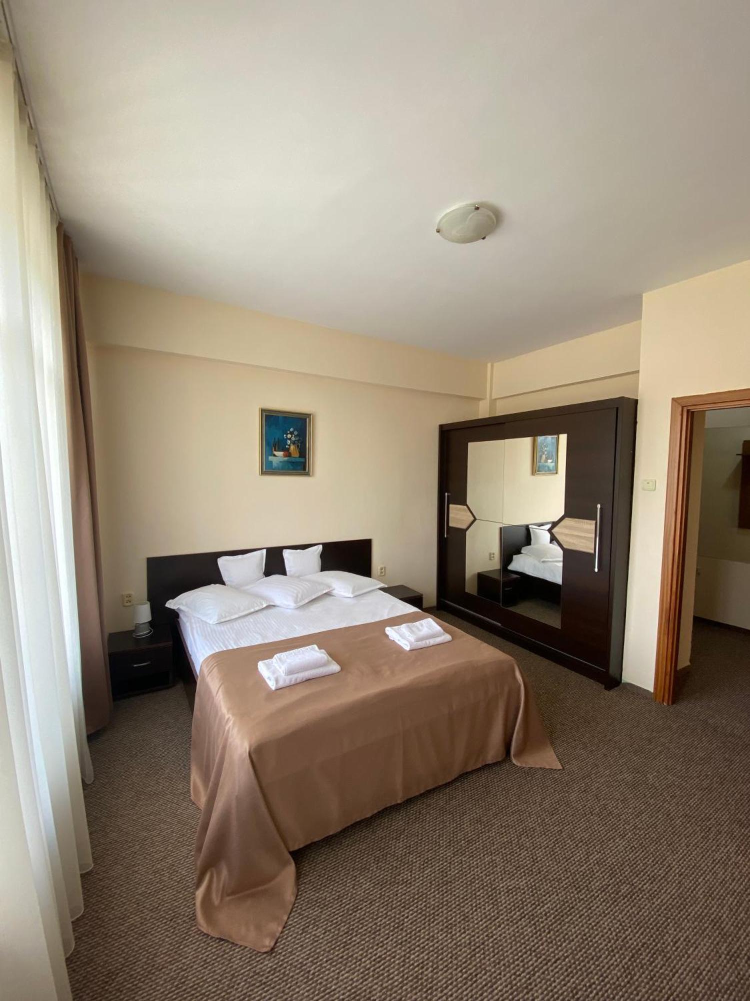 Bistriţa Hotel Diana מראה חיצוני תמונה