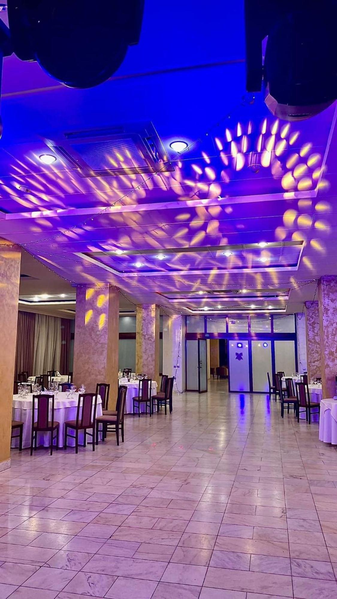 Bistriţa Hotel Diana מראה חיצוני תמונה